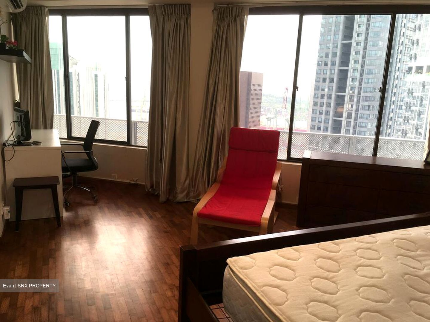 International Plaza (D2), Apartment #499212131